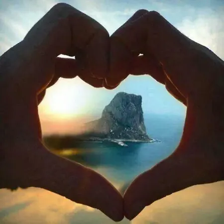 El Amanecer De 2 Кальпе